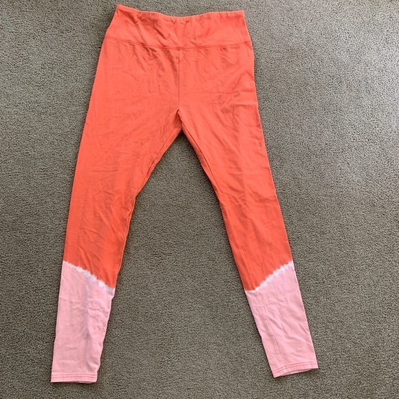 Women’s Tie Dye High Waisted Leggings Size M - Picture 3 of 4